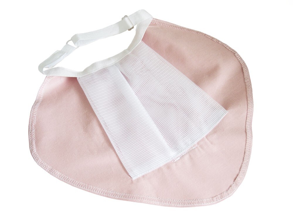 Apaszka osłonowa po tracheotomii i laryngektomii z kieszonką