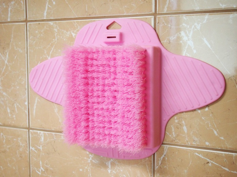 Szczotka do mycia stóp MOTYLEK na przyssawkach